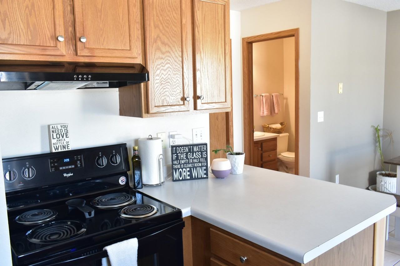 Southwood Townhomes - Photo 4 of 37