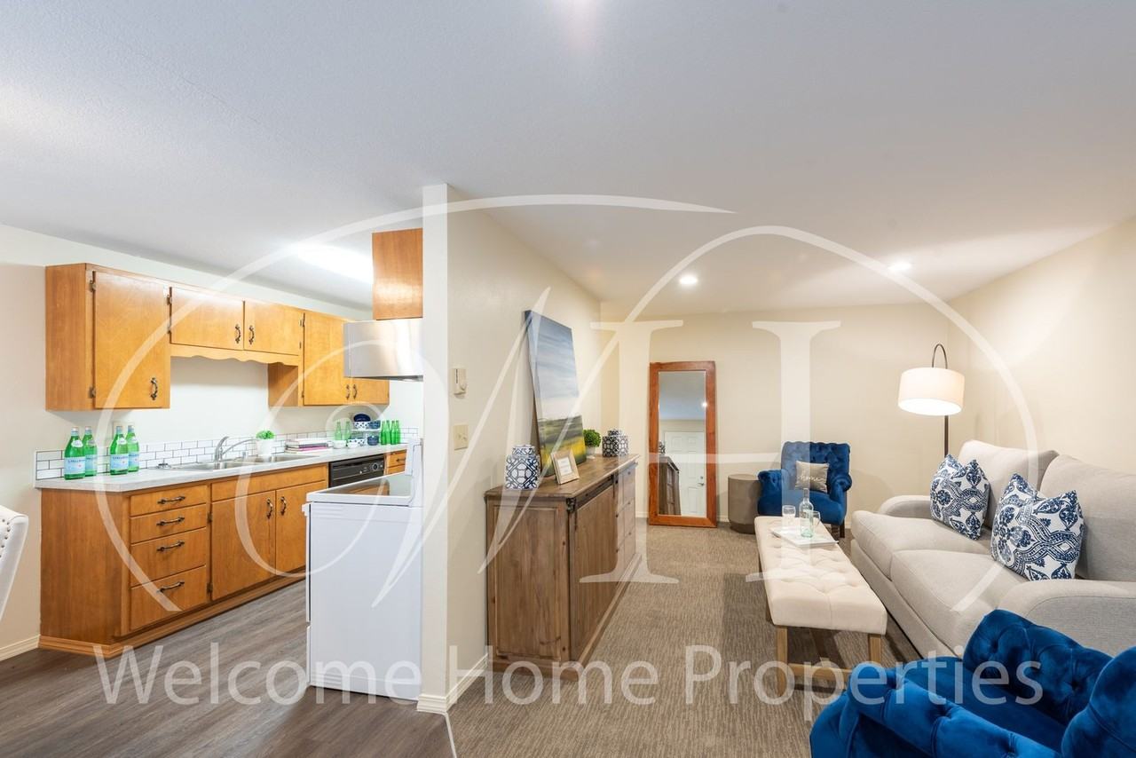 Irisview - SE 3rd St - Photo 7 of 19