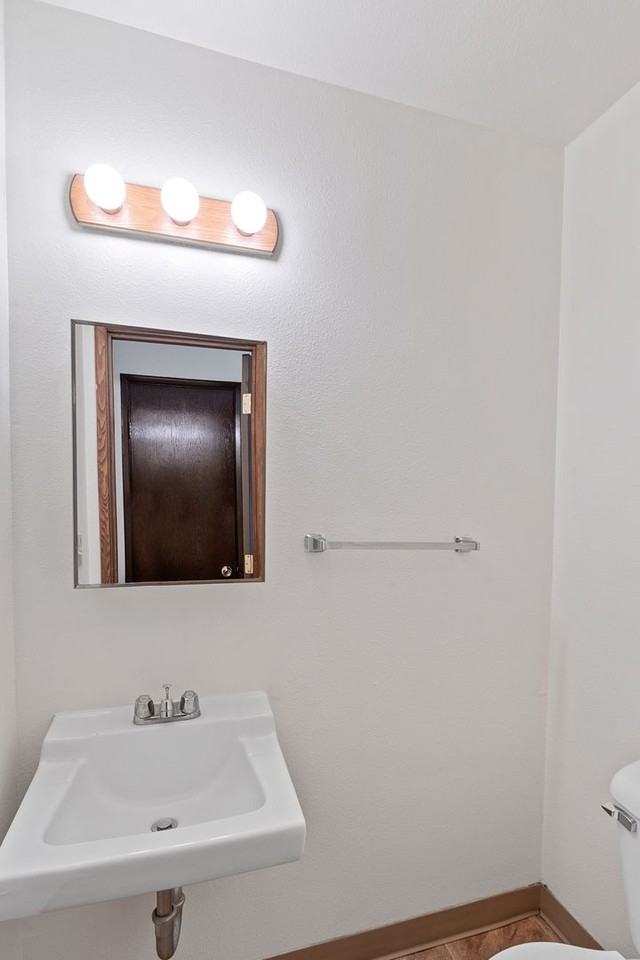 Cambridge Townhomes - Photo 7 of 12