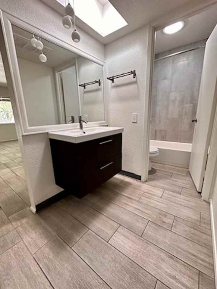 SU-12 on Cambridge - Photo 3 of 12