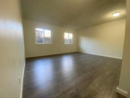 featured image of 810 W 1st Ave