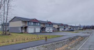 featured image of E Kinzi Cir