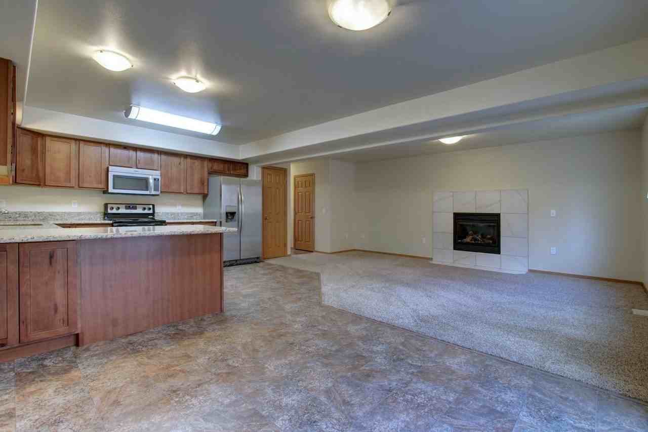 Bella Vista West Ph 1, Ph 2 - Photo 7 of 21