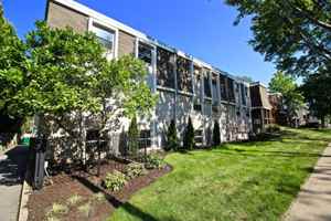 featured image of 4415 Jefferson St