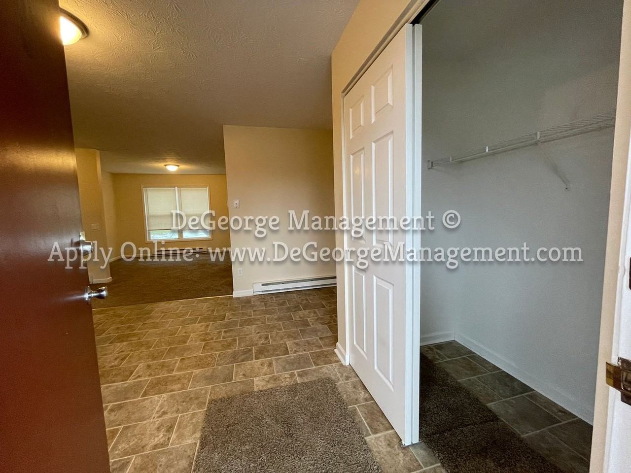 Big Tree Apartments - Photo 6 of 27