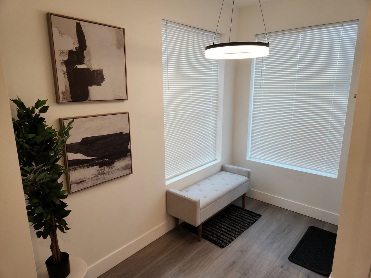 4328 E Longfellow Ave - Photo 5 of 50