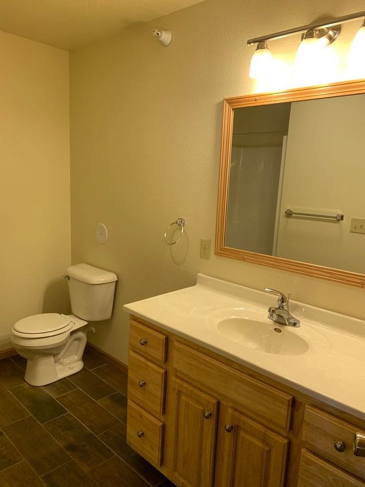 Lost Ridge Apartments - Photo 7 of 50