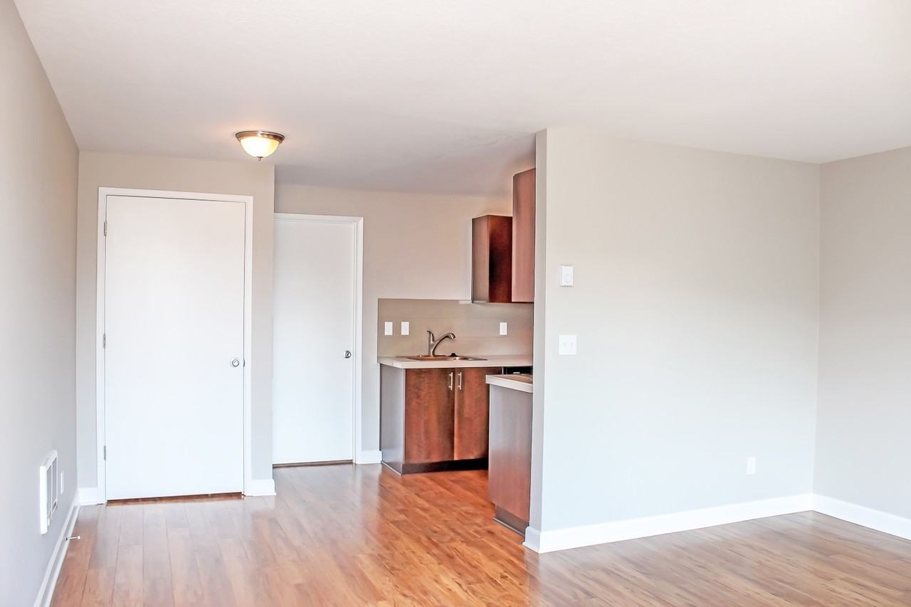 5319 N Minnesota Ave. - Photo 3 of 10