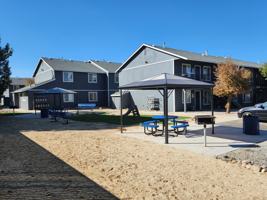 featured image of 195 Lois Ln