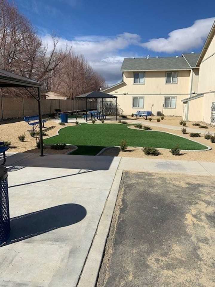 Peppertree Apartments - Photo 3 of 9