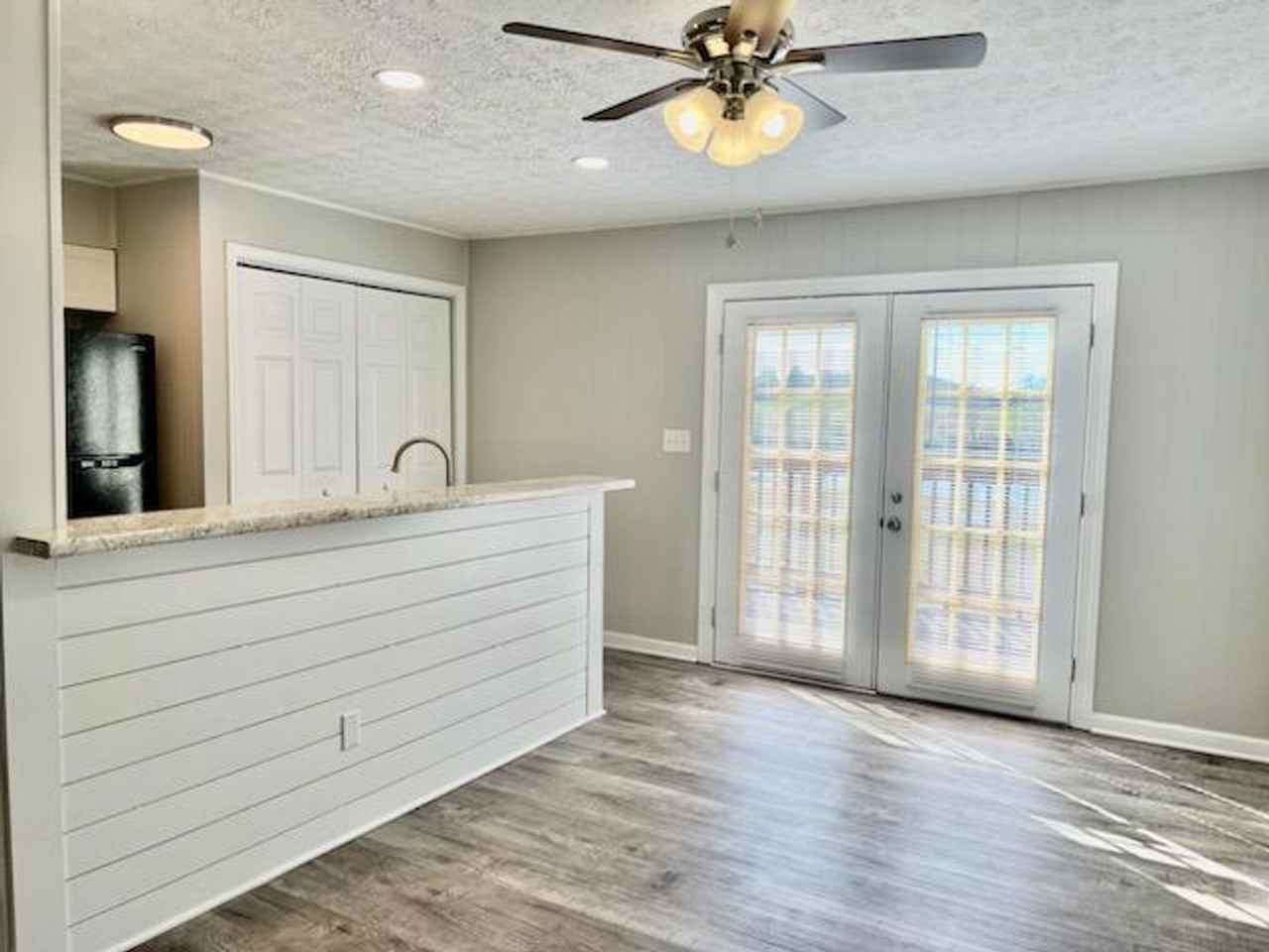 Rand Lakeside - Photo 4 of 29