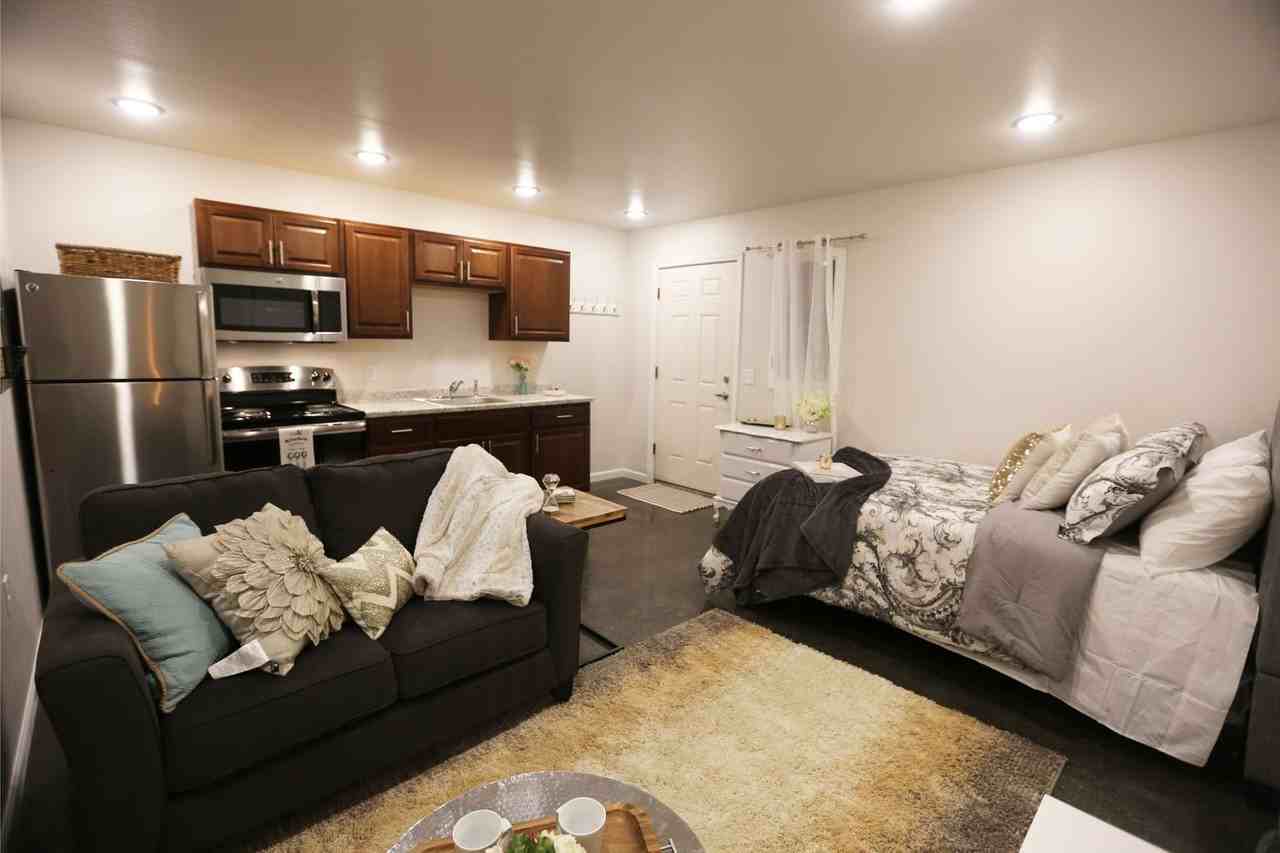 Nook Apartments - Photo 6 of 7