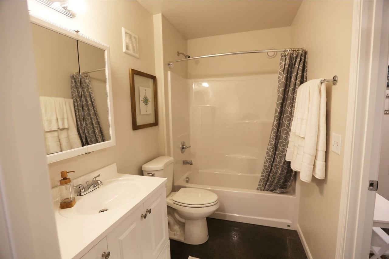 Nook Apartments - Photo 4 of 7