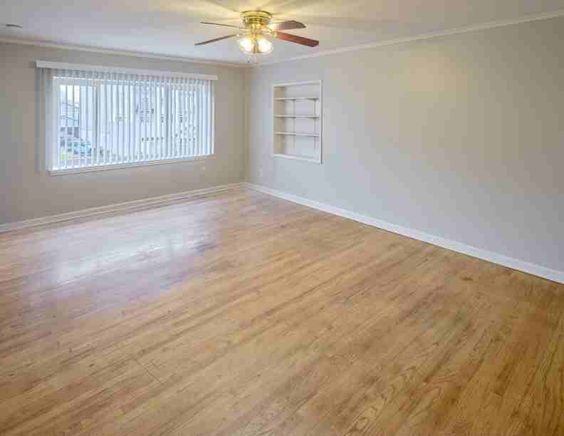 Clermont Apartments - Photo 4 of 50