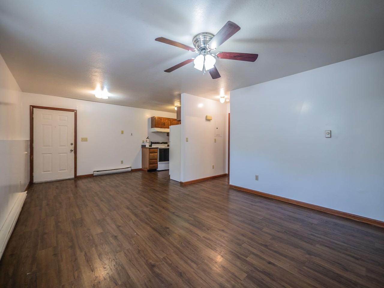 Peach Creek Apartments - Photo 5 of 34