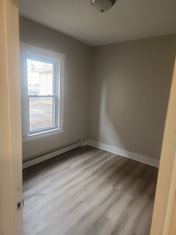 40 Whitmore Street - Photo 2 of 15