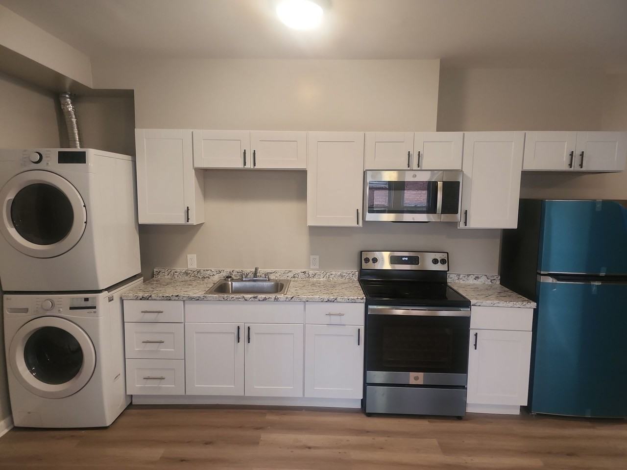 40 Whitmore Street - Photo 3 of 15