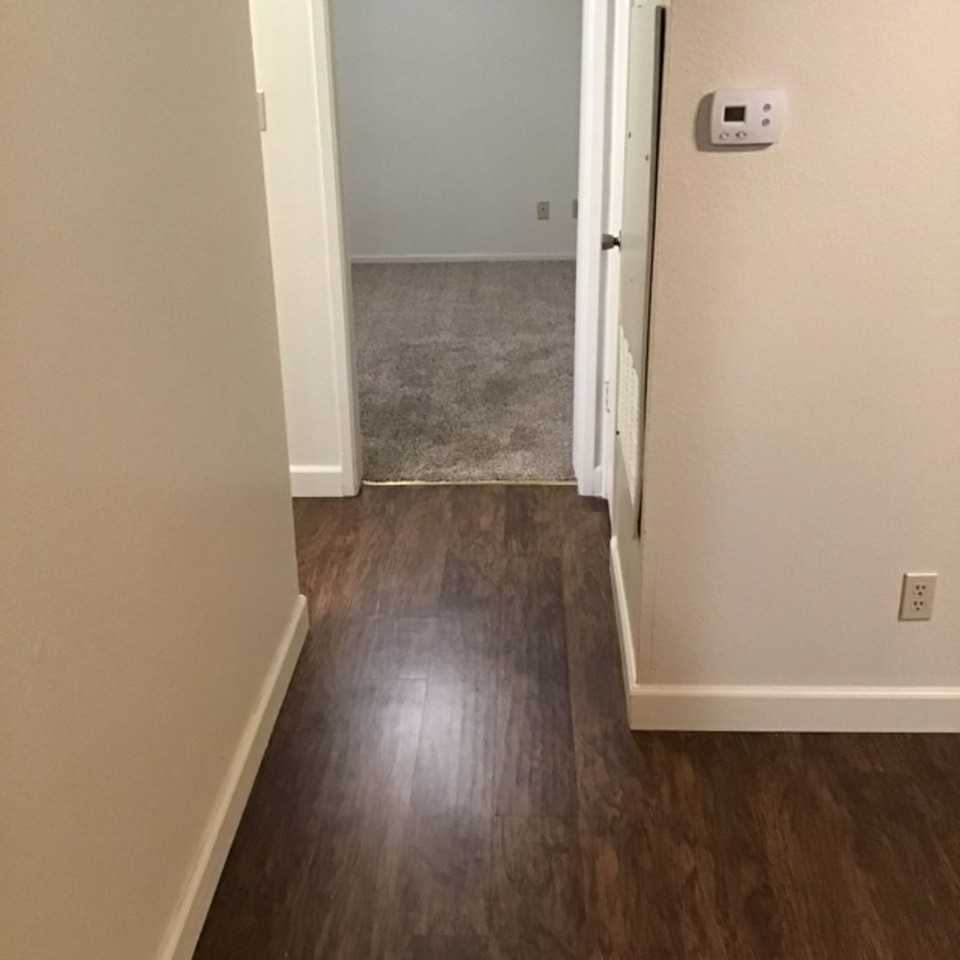 Dry Creek Meadows Apartments - Photo 7 of 17