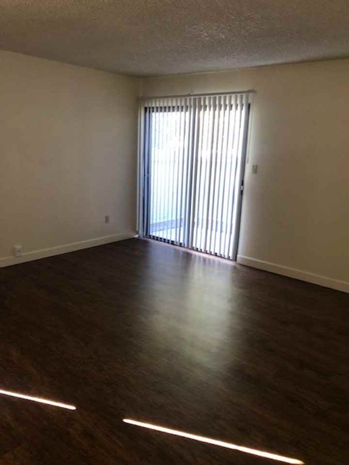 Dry Creek Meadows Apartments - Photo 6 of 6