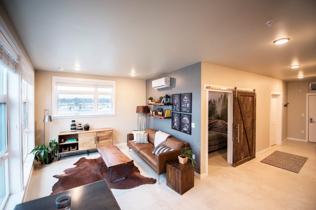 Brooklyn Yard - Photo 7 of 31