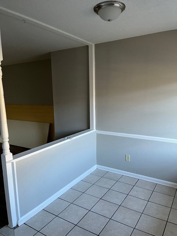 4800 21st Ave E - Photo 3 of 7