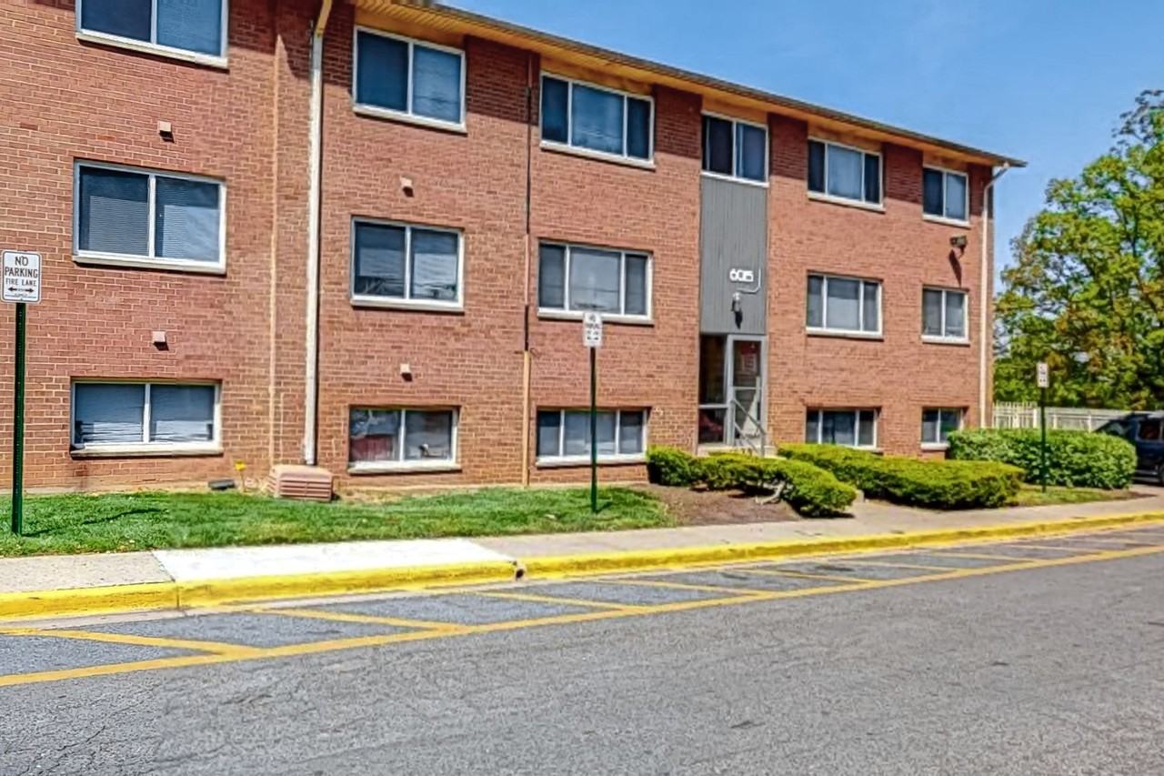 Eastdale Apartments - Photo 6 of 21