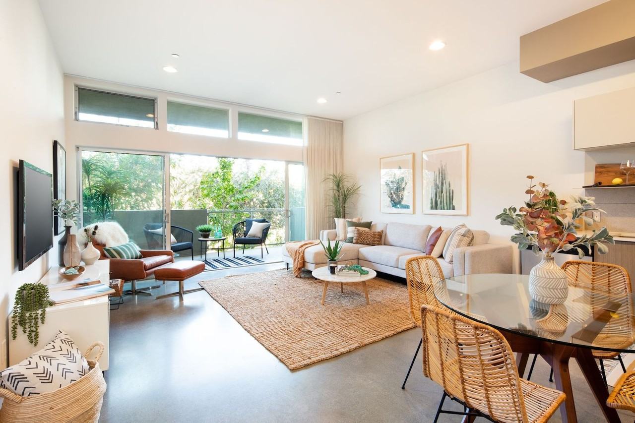 Frame Culver City - Photo 4 of 13