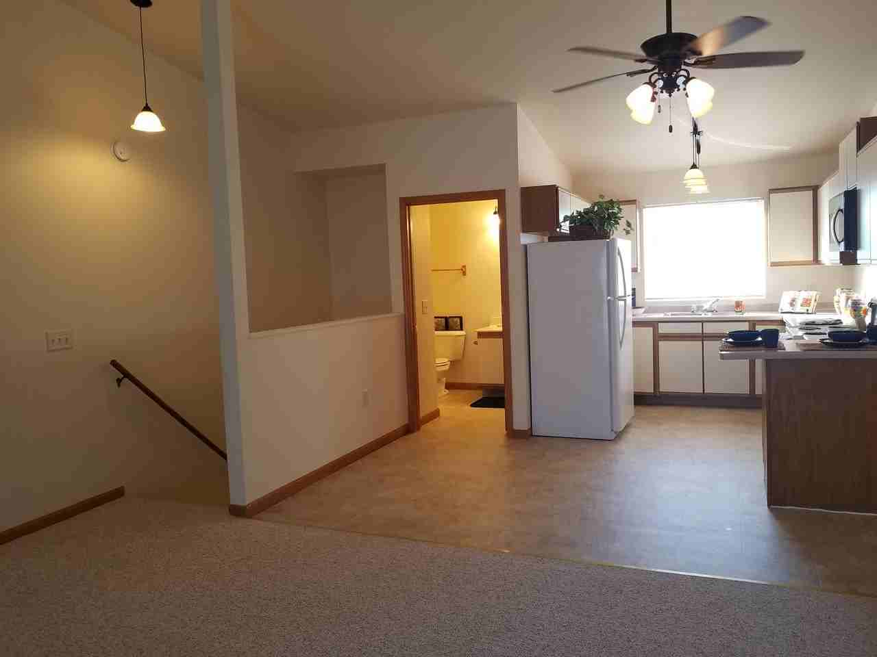 East Point Townhomes - Photo 2 of 16