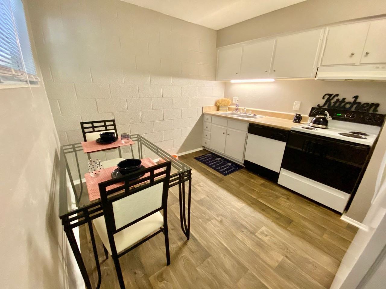 Eagle Pines - Photo 5 of 14