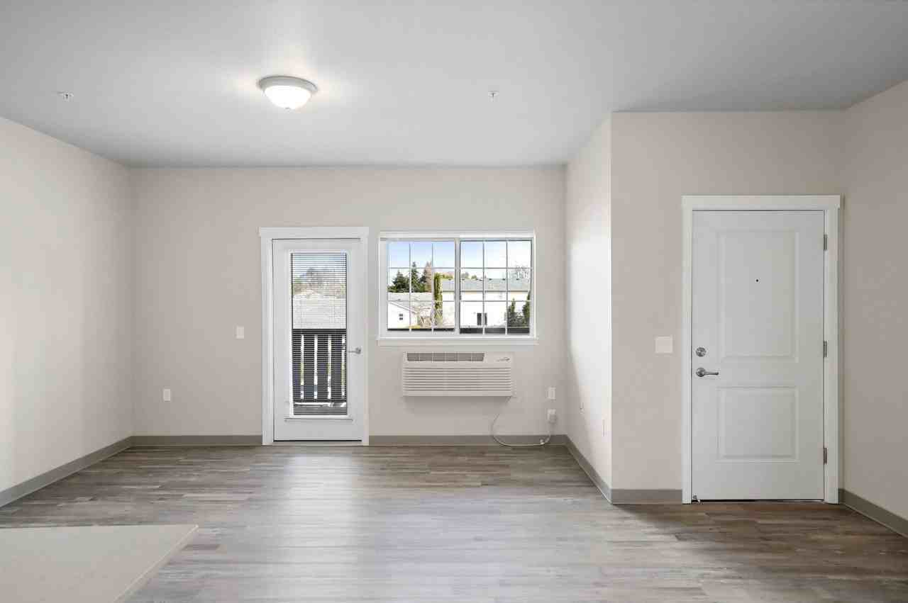 199-Lone Pine Place - Photo 5 of 18