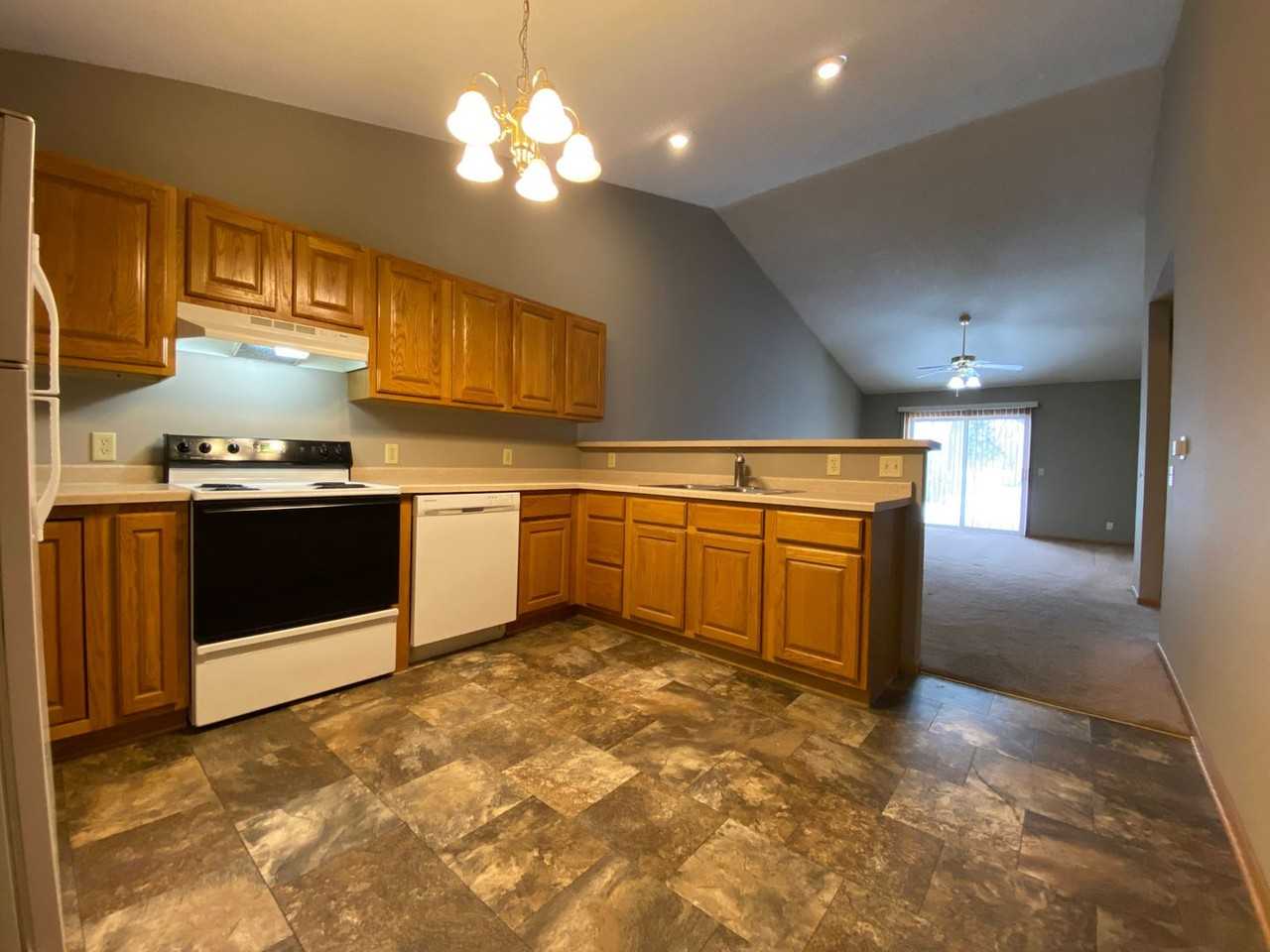 Industrial Street Townhomes 2 - Photo 6 of 18