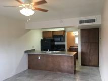 It's hop to live in the square - Photo 1 of 1