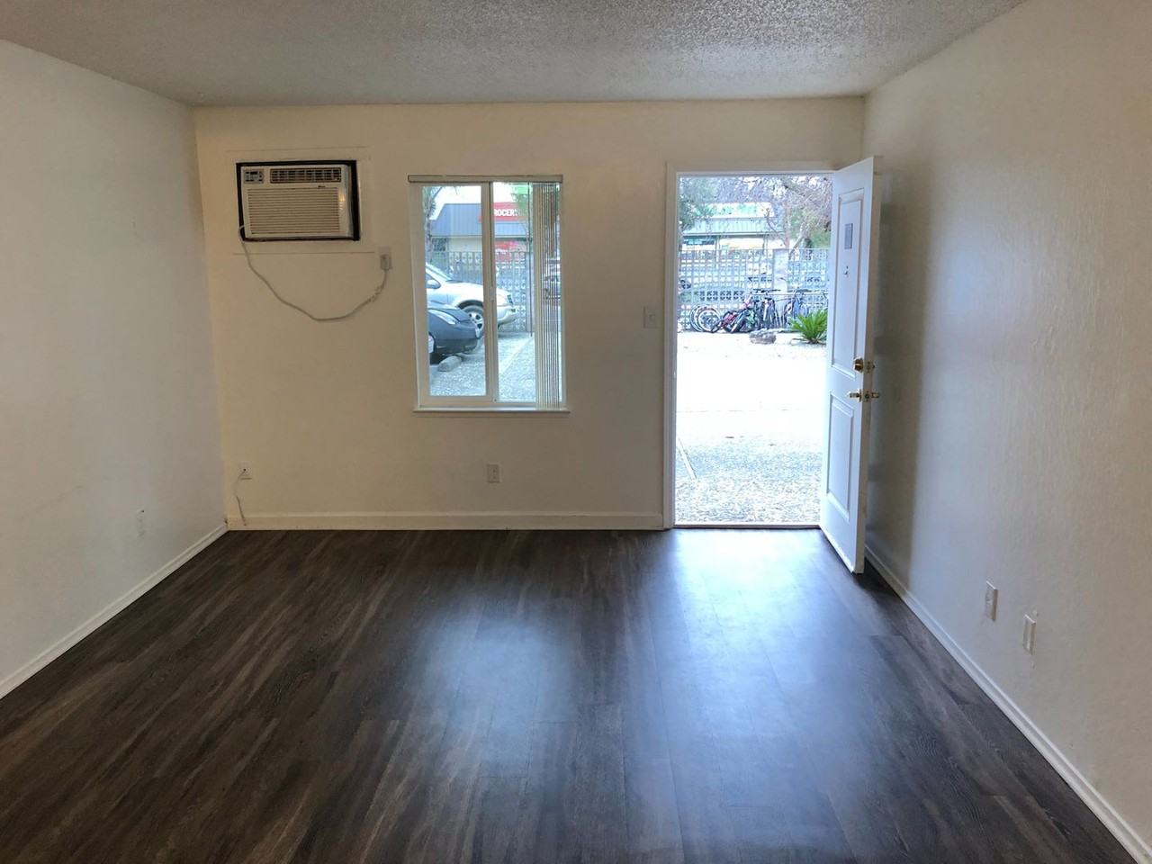 College Street Apartments LLC - Photo 3 of 6