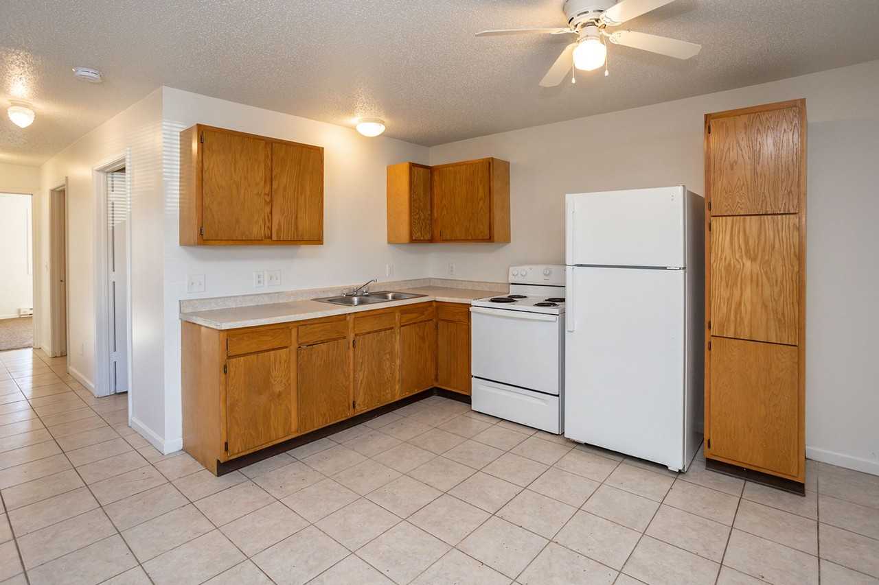 Walnut Pointe - Photo 2 of 28