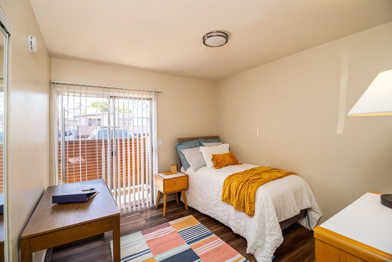 Union On Bellevue - Photo 5 of 34