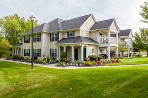 featured image of 100 Hammocks Dr