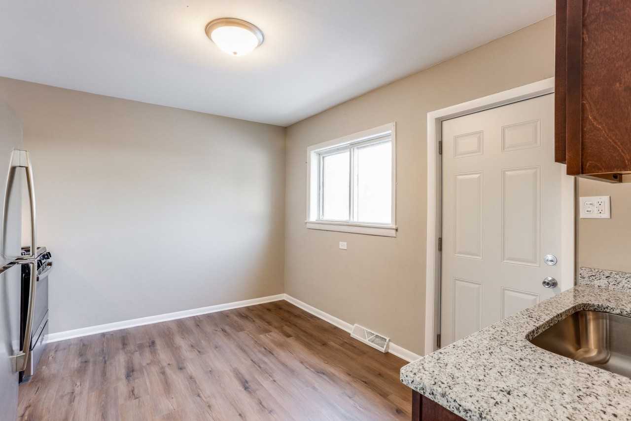 Parkview Apartments (HC3) - Photo 3 of 17