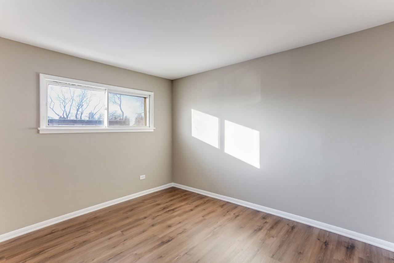 Parkview Apartments (HC3) - Photo 7 of 17