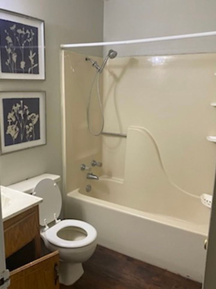 3083 South Green Street - Photo 7 of 16