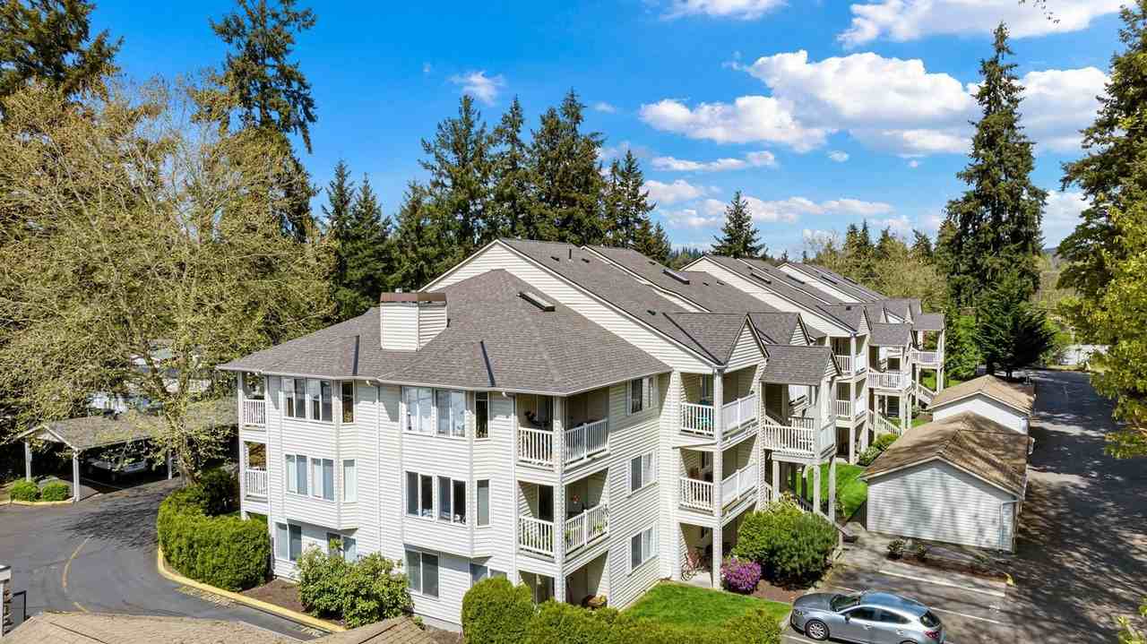 Sammamish River Apartments - Photo 2 of 6