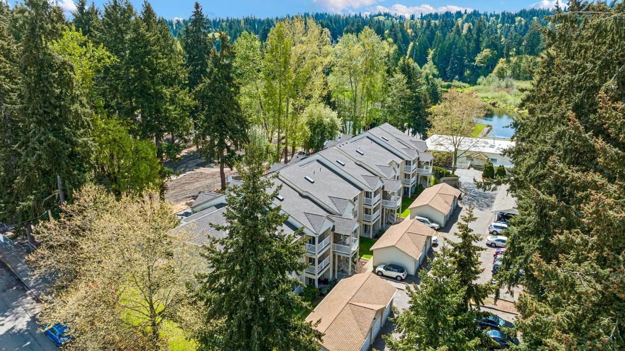 Sammamish River Apartments - Photo 6 of 6