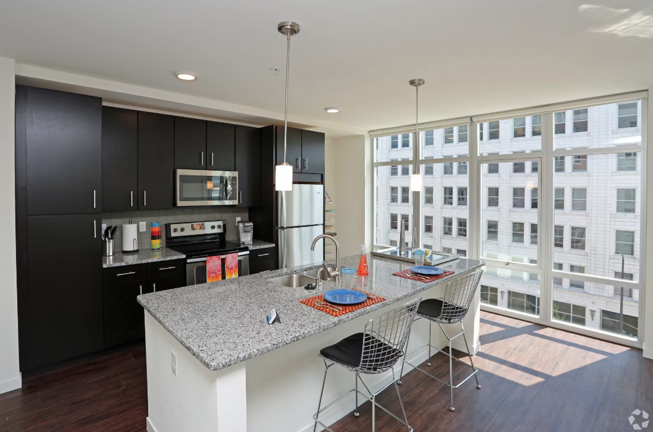 Metreau Apartments - Photo 7 of 50