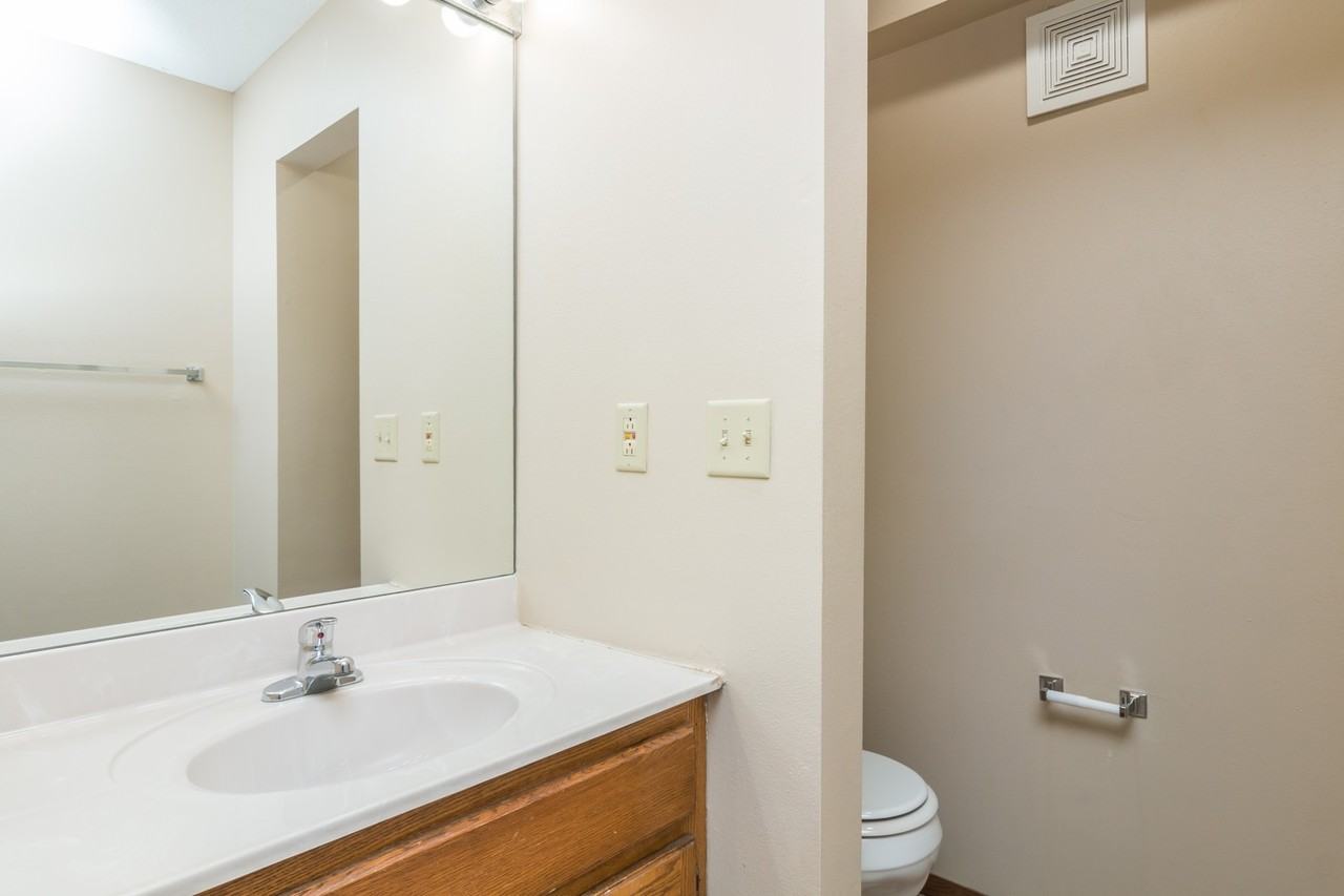 Southern Hills - Photo 6 of 9