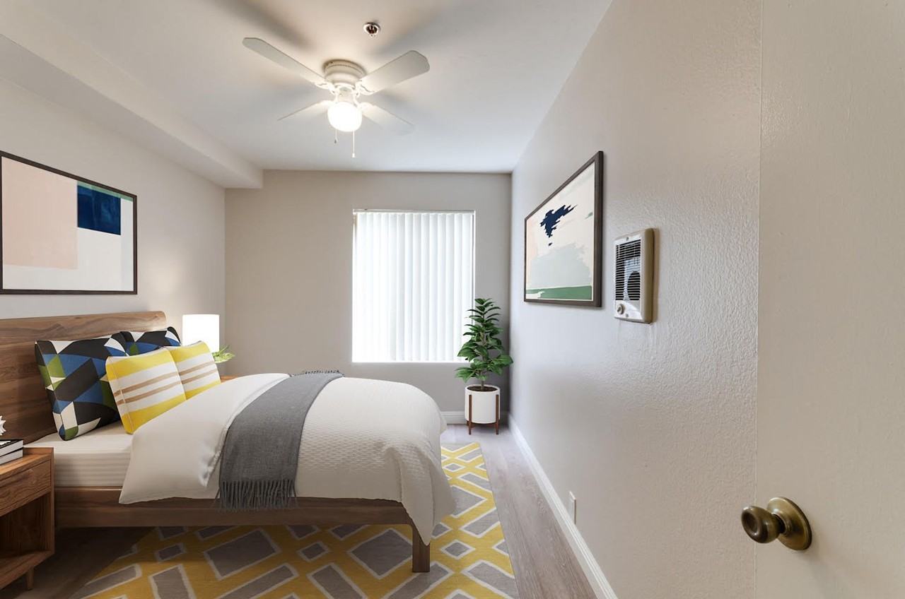 5584 Hardy Avenue - Photo 6 of 13