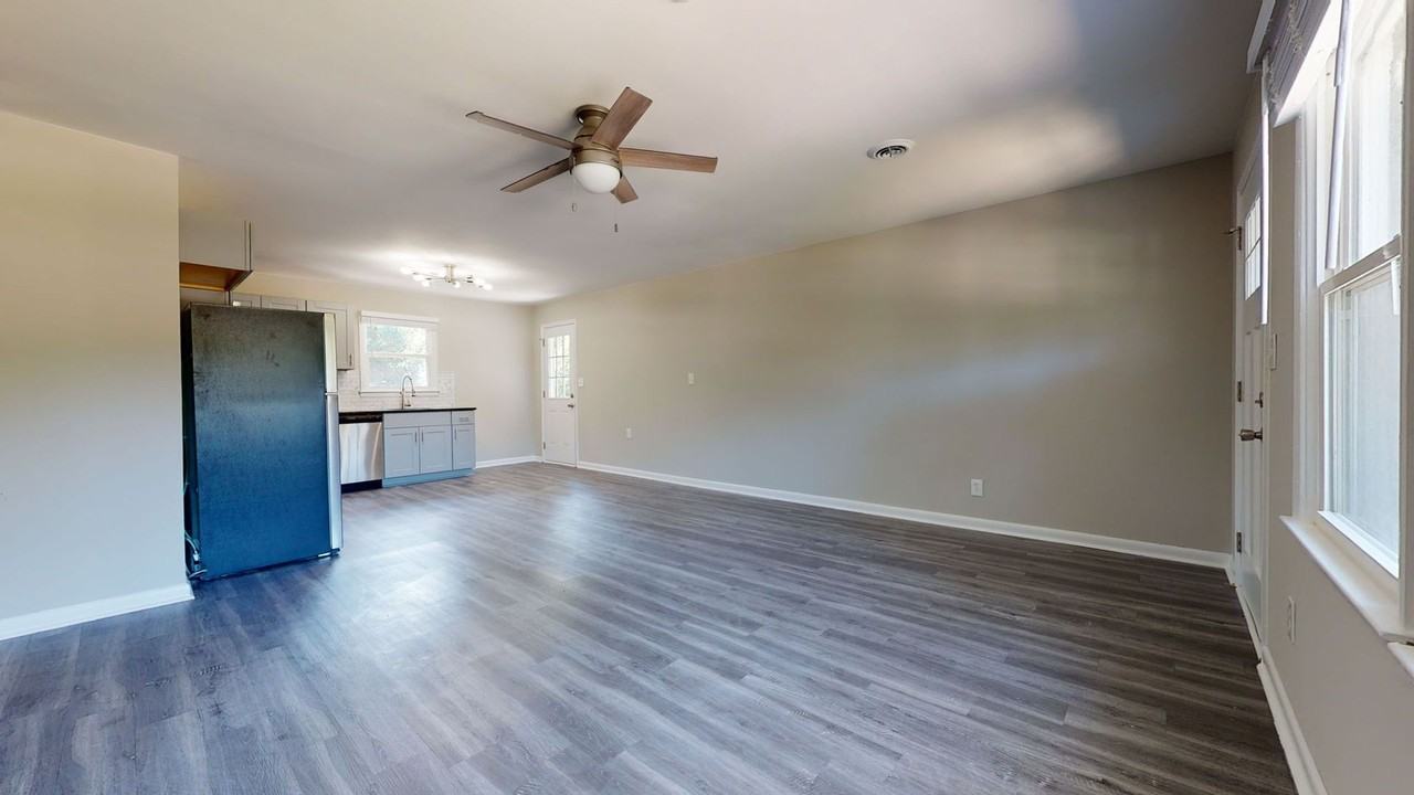 Have a chance to receive 1/2 off RENT!!! - Photo 2 of 22