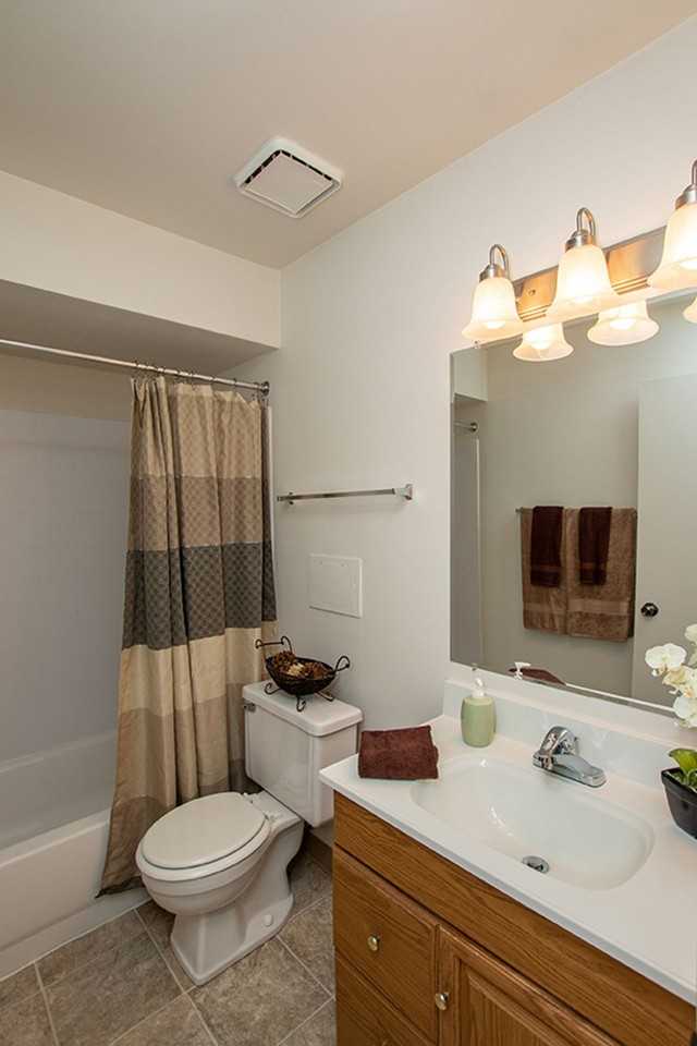 Harvest Grove Apartment Homes - Photo 6 of 33