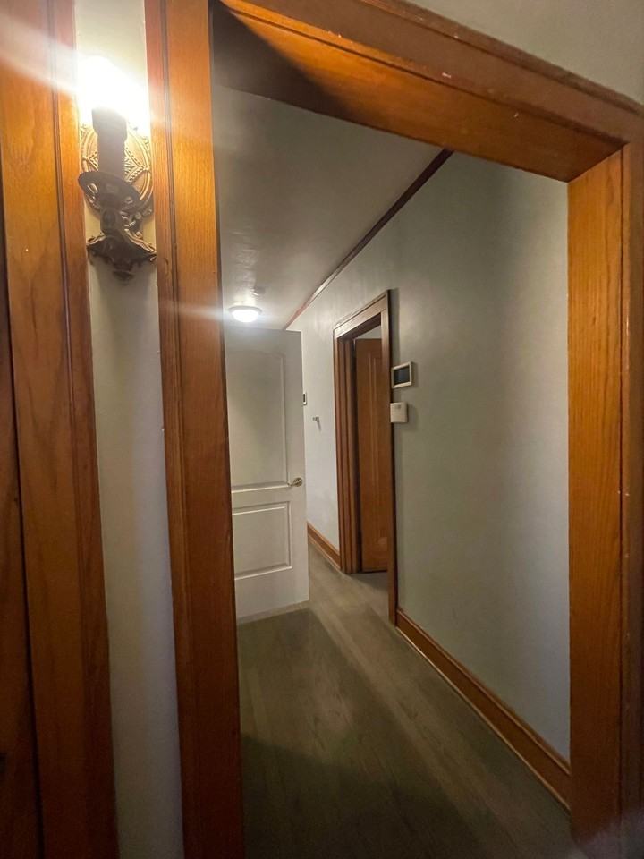 2996 N Ridgeway Ave - Photo 3 of 21