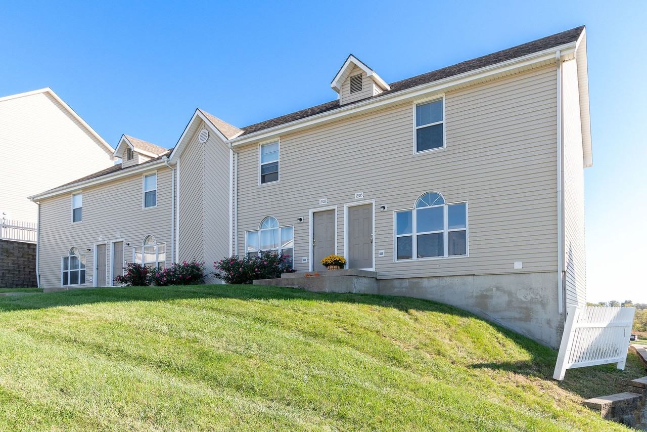 Windsor Townhomes Community - Photo 3 of 50