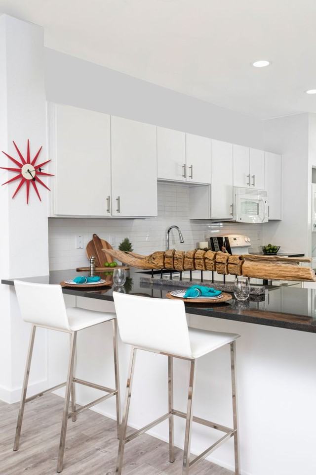 The 1010 - Photo 5 of 24