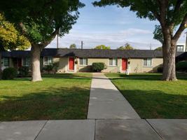 featured image of 757 E Simpson Ave #7